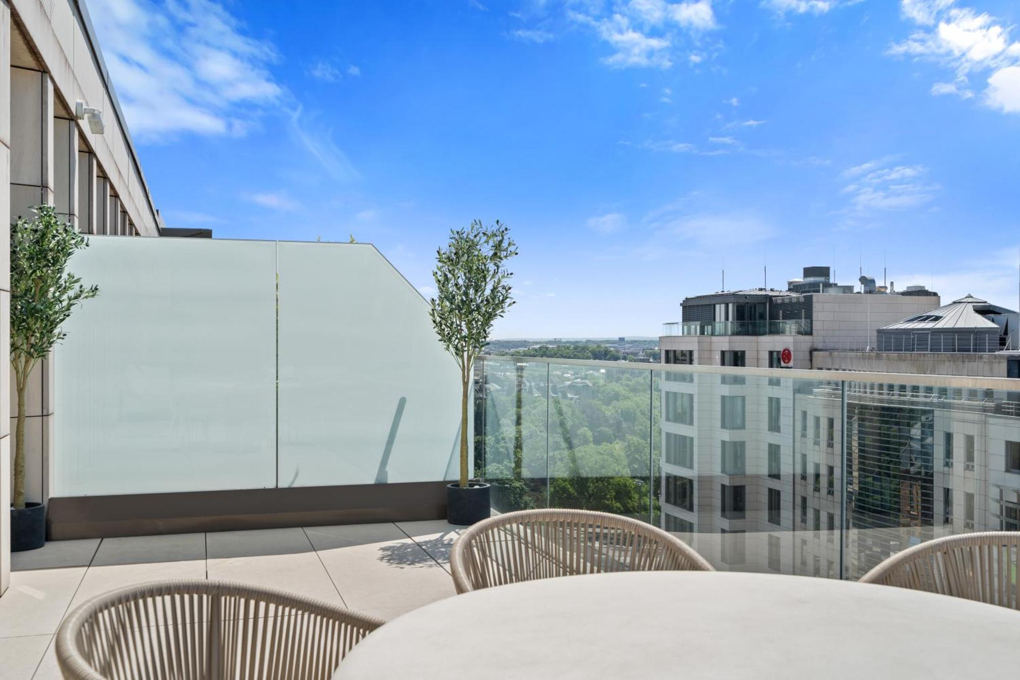 Voya Residence Zenit Royal - Luxury Apart Hotel Rooftop Views & Concierge Luxembourg Exterior photo
